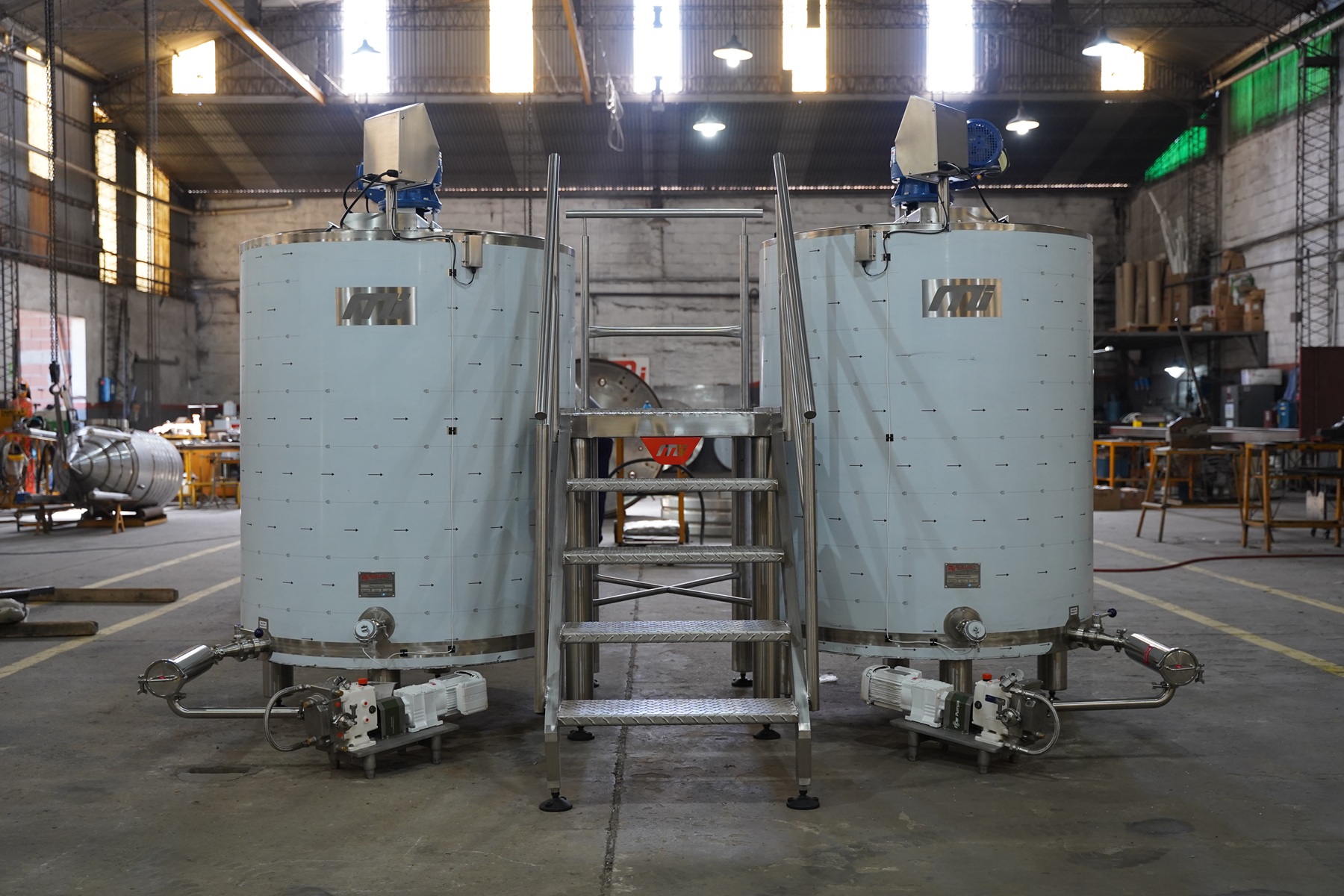 Tanques Chocolate 2000l Medelinox (190)